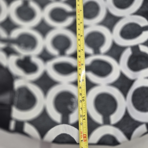 Coach  Peyton Op Art Black and White Women's Bag - Picture 16 of 16